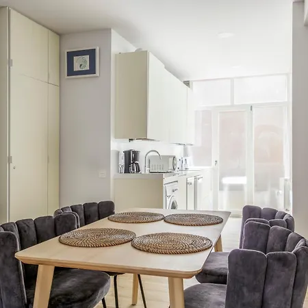 Lejlighed Epalza By People *