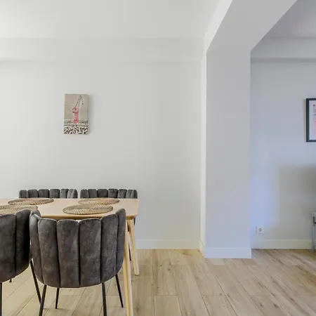 Epalza By People Apartment